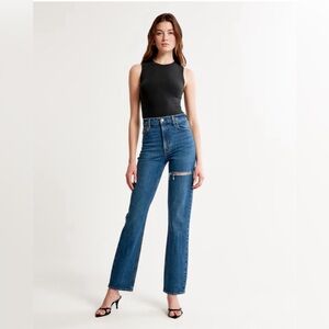 Abercrombie&Fitch~Ultra High Rise 90s Straight Jean, color Dark Destroy.Sz 29/8
